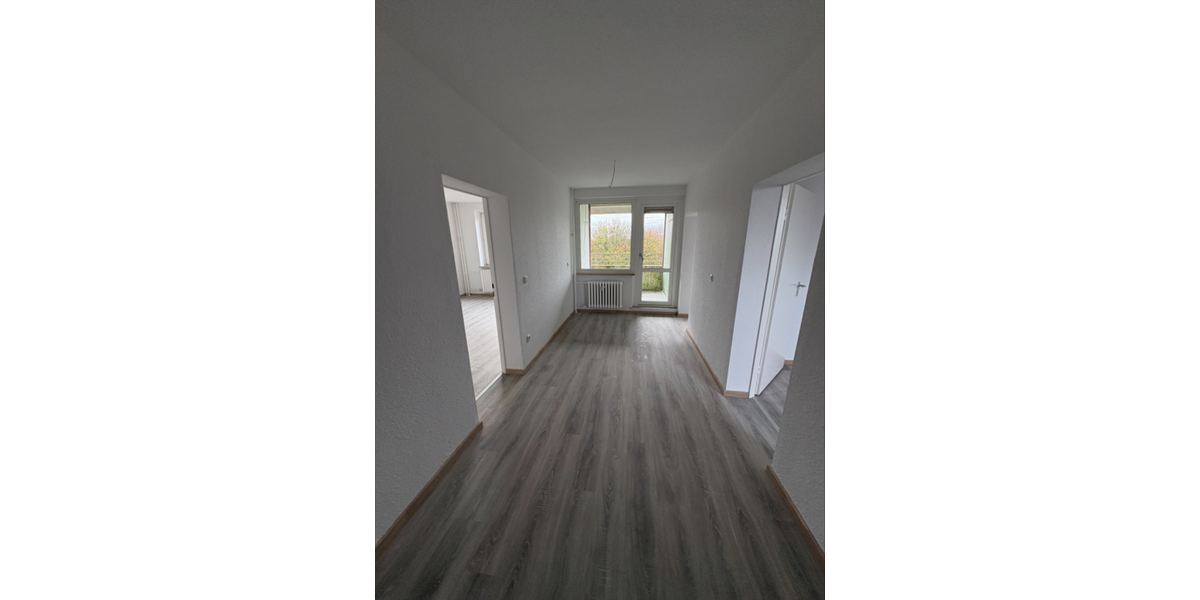 Etagenwohnung Emden - 3 Zimmer, 80 m&sup2;, 569&euro; | Angebot:27067085